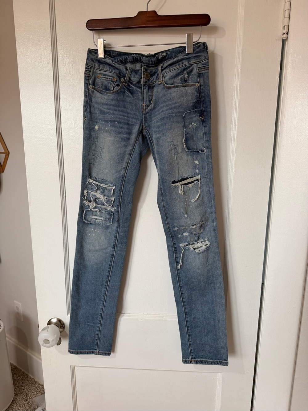 American Eagle Distressed Women's Jeans - Casual skinny